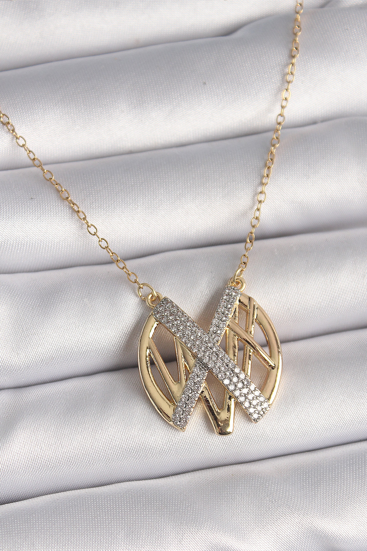 316L Çelik Gold Renk Zirkon Taşlı Vintage Model Kadın Kolye 5886 1 316L Çelik Gold Renk Zirkon Taşlı Vintage Model Kadın Kolye 5886