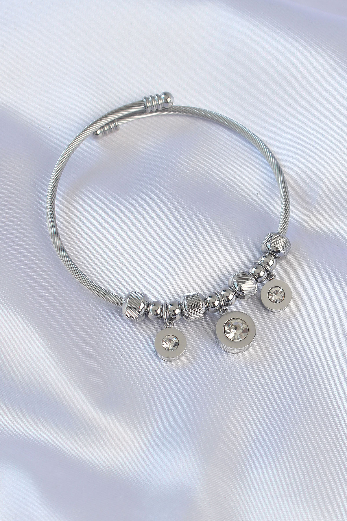 316L Çelik Gümüş Renk Zirkon Taşlı Model Charm Bileklik 5886 1 316L Çelik Gümüş Renk Zirkon Taşlı Model Charm Bileklik 5886