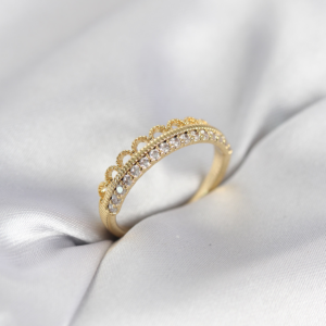 Motif Desenli Gold Renk Zirkon Taşlı Kadın Yüzük 5886