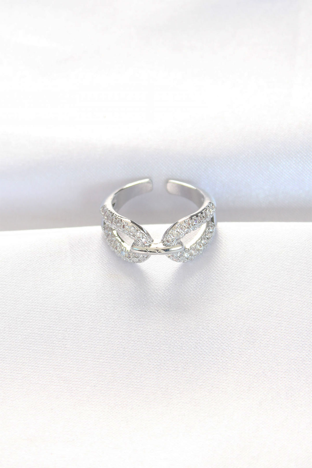 Zirkon Taşlı Silver Renk Ayarlanabilir Yüzük 5886 1 Zirkon Taşlı Silver Renk Ayarlanabilir Yüzük 5886