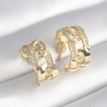 Pirinç Gold Renk Zirkon Taş Detay Zincir Model Kadın Küpe 5886