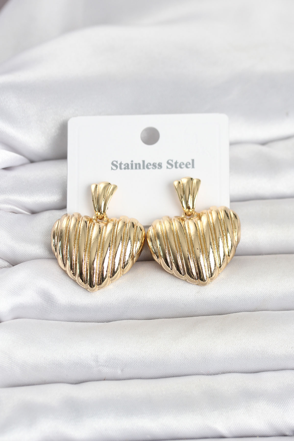 316L Çelik Gold Renk Kalp Model Kadın Küpe 5886 1 316L Çelik Gold Renk Kalp Model Kadın Küpe 5886