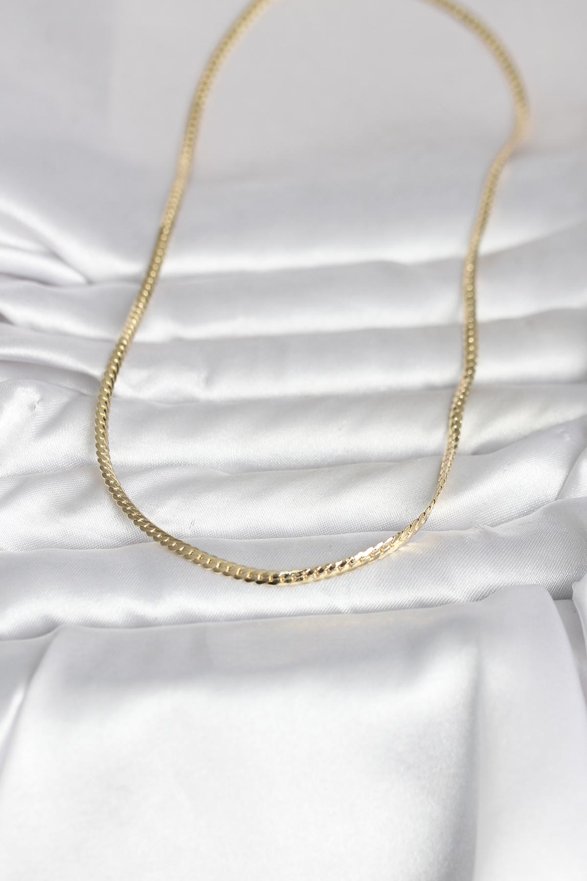 CM 14K Gold Renk Yassı Zincir Model 45 cm Kadın Kolye 5886 2 CM 14K Gold Renk Yassı Zincir Model 45 cm Kadın Kolye 5886 - Görsel 2