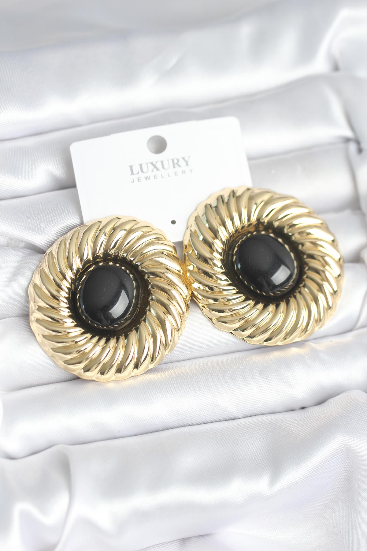 Pirinç Gold Renk Siyah Boncuklu Vintage Kadın Küpe 5886 1 Pirinç Gold Renk Siyah Boncuklu Vintage Kadın Küpe 5886