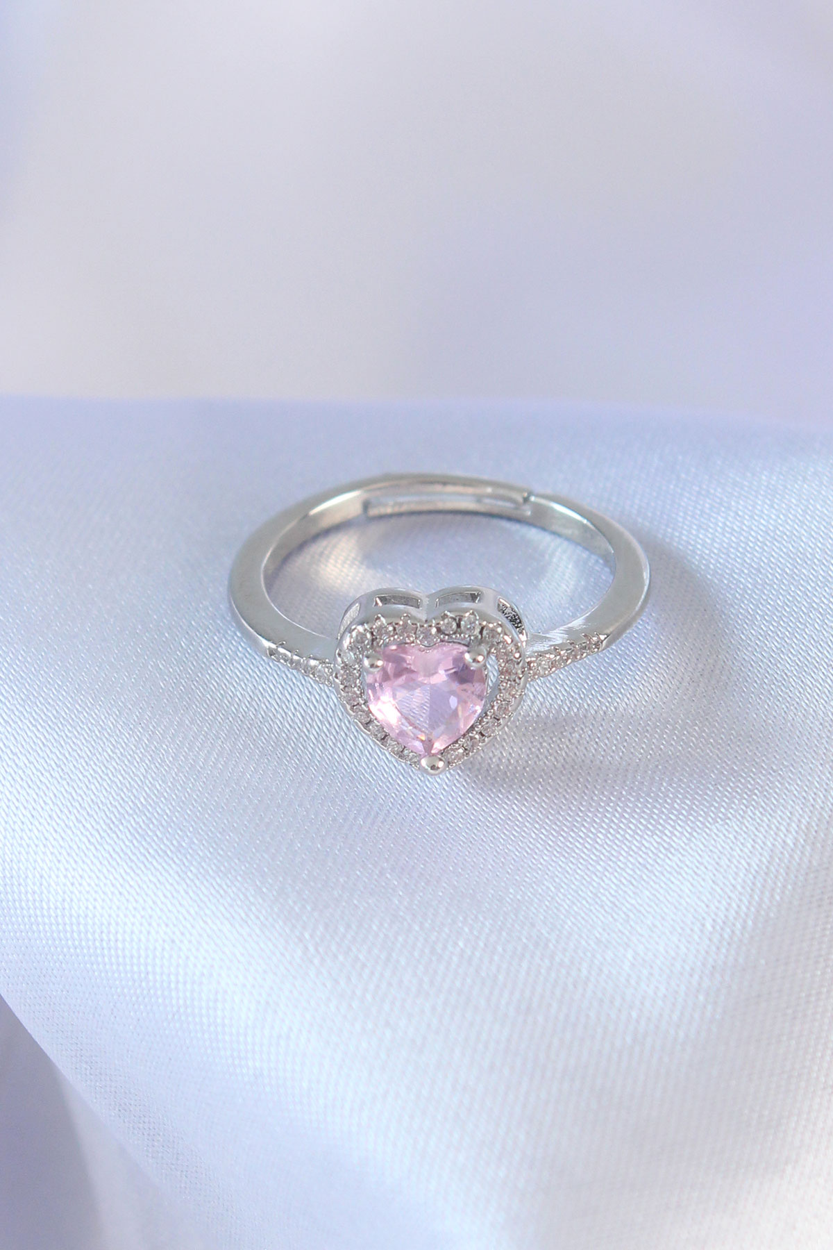 Gümüş Renk Pembe Zirkon Taşlı Kalp Charm Model Pirinç Kadın Yüzük 5886 2 Gümüş Renk Pembe Zirkon Taşlı Kalp Charm Model Pirinç Kadın Yüzük 5886 - Görsel 2