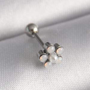 316L Çelik Gümüş Renk Zirkon Taşlı Çiçek Model Tragus Piercing 5886