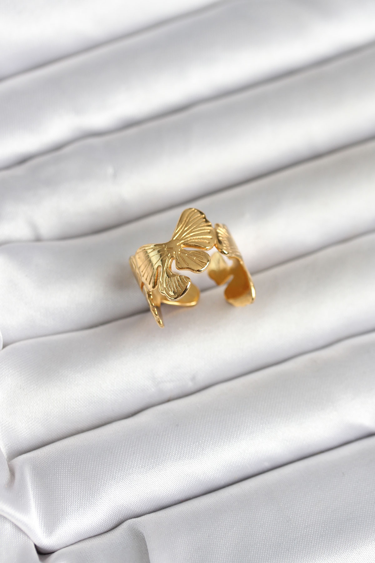 316L Çelik Gold Renk Lotus Model Kadın Yüzük 5886 1 316L Çelik Gold Renk Lotus Model Kadın Yüzük 5886