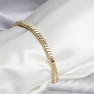 14K Gold Renk Kaplama Kare Zincir Model CM Kadın Bileklik 5886