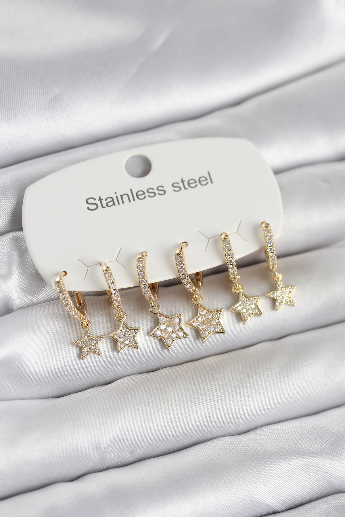 316L Çelik Gold Renk 6'lı Set Yıldız Model Kadın Küpe 5886 1 316L Çelik Gold Renk 6'lı Set Yıldız Model Kadın Küpe 5886
