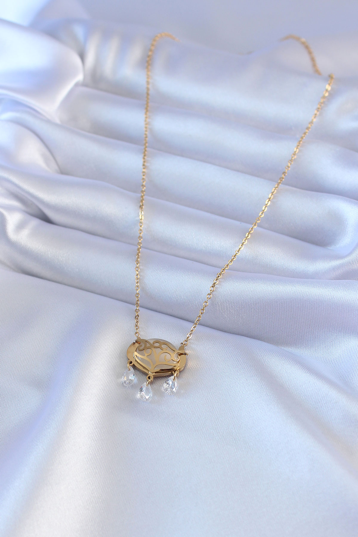 316L Çelik Gold Renk Lotus Model Zirkon Taşlı Kadın Kolye 5886 2 316L Çelik Gold Renk Lotus Model Zirkon Taşlı Kadın Kolye 5886 - Görsel 2