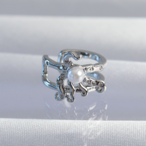 Pirinç Gümüş Renk İncili Ahtapot Earcuff Küpe 5886
