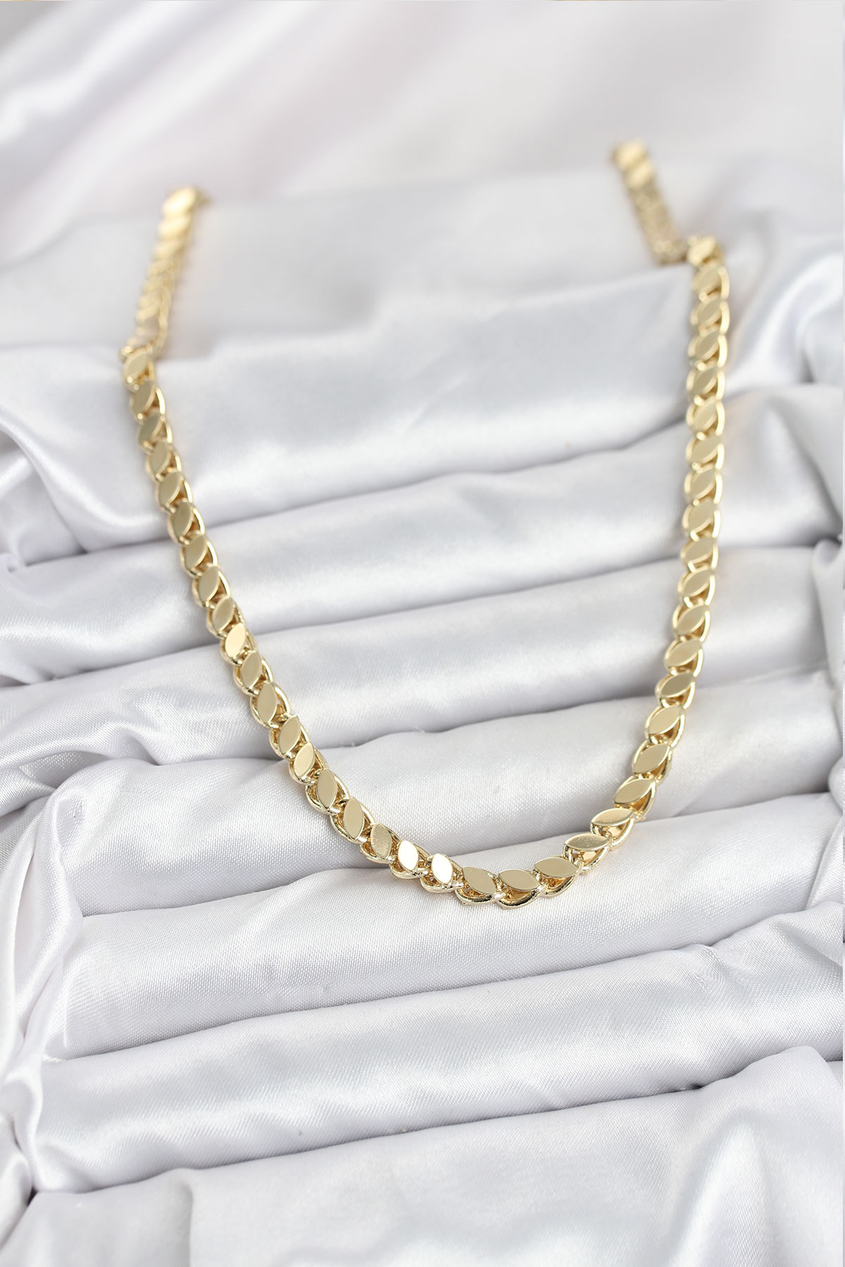 Xuping Gold Renk Arpa Kolye 5886 2 Xuping Gold Renk Arpa Kolye 5886 - Görsel 2