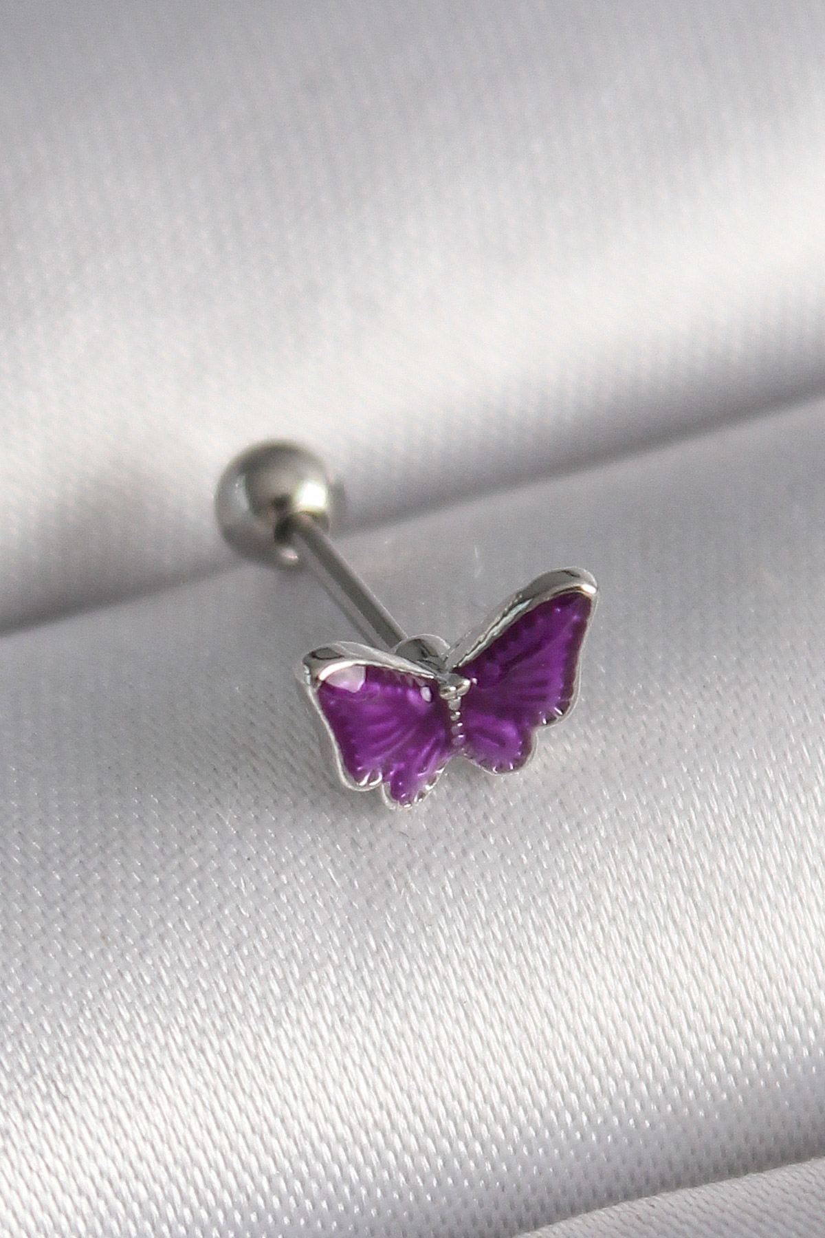 316L Çelik Gümüş Renk Mor Kelebek Model Tragus Piercing 5886 1 316L Çelik Gümüş Renk Mor Kelebek Model Tragus Piercing 5886