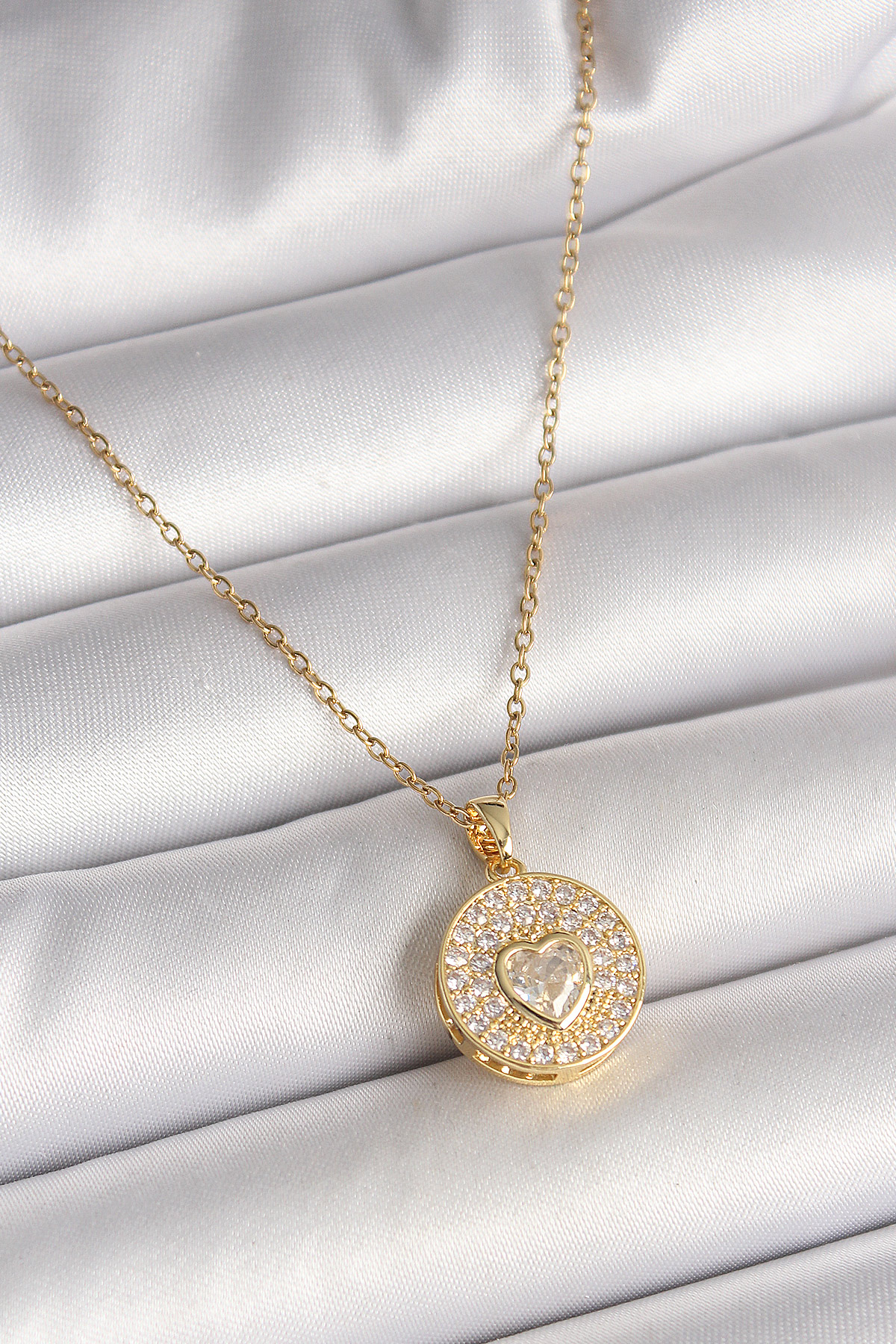316L Çelik Gold Renk Zincir Madalyon Zirkon Taşlı Kalp Model Kadın Kolye 5886 1 316L Çelik Gold Renk Zincir Madalyon Zirkon Taşlı Kalp Model Kadın Kolye 5886