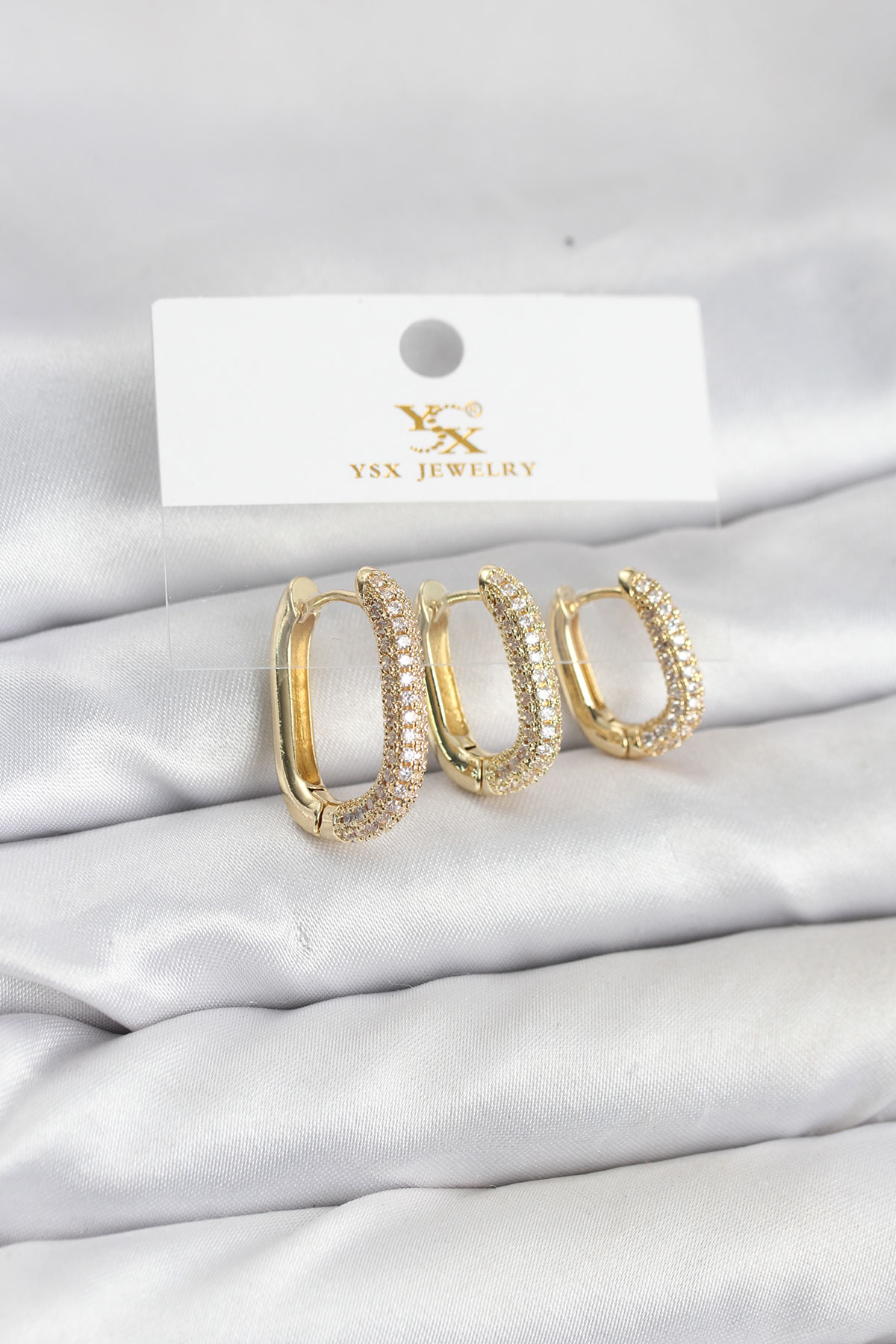 Pirinç Gold Renk Zirkon Taşlı Halka Model YSX Trio Küpe Seti 5886 1 Pirinç Gold Renk Zirkon Taşlı Halka Model YSX Trio Küpe Seti 5886