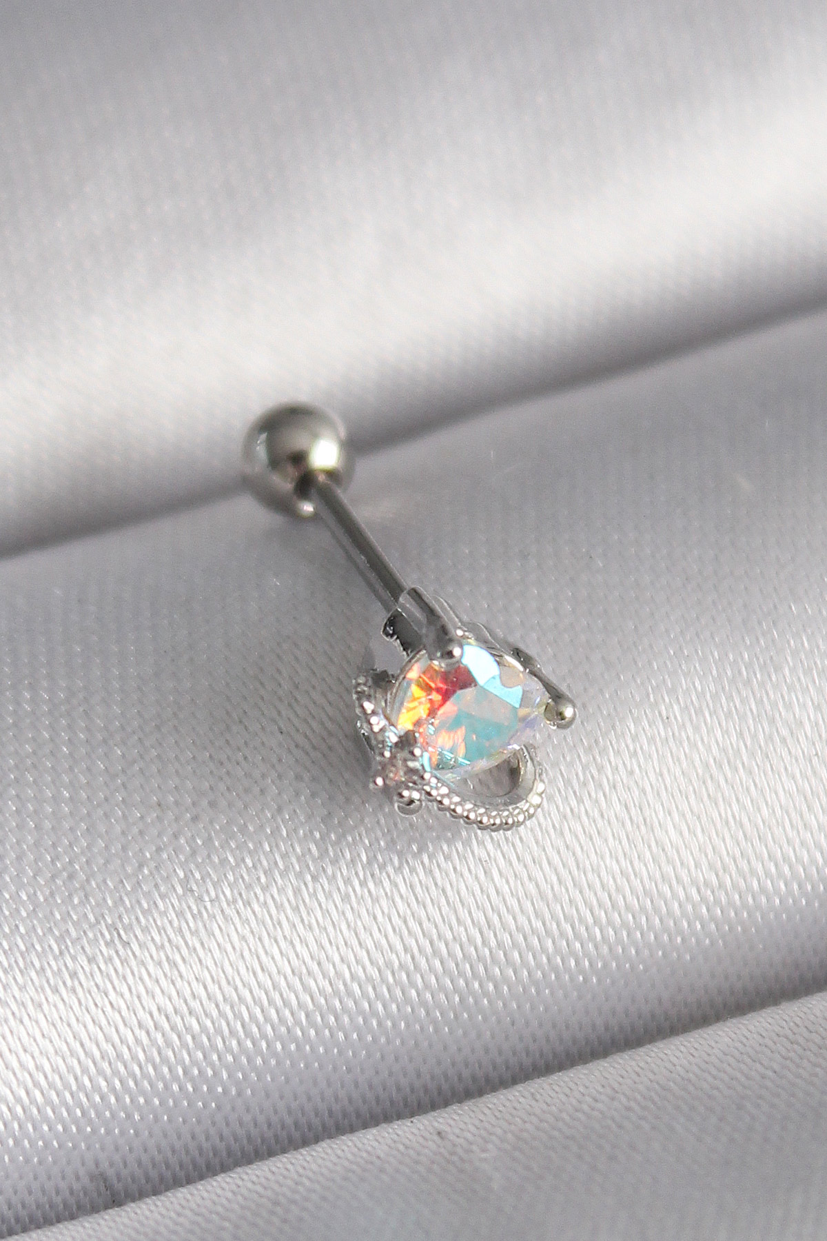 316L Çelik Gümüş Renk Zirkon Taşlı Kalp Tragus Piercing 5886 1 316L Çelik Gümüş Renk Zirkon Taşlı Kalp Tragus Piercing 5886