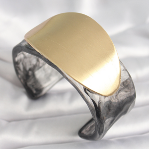 Siyah Mermer Desen Akrilik Plastik Gold Oval Plaka Model Vintage Kadın Bilezik 5886