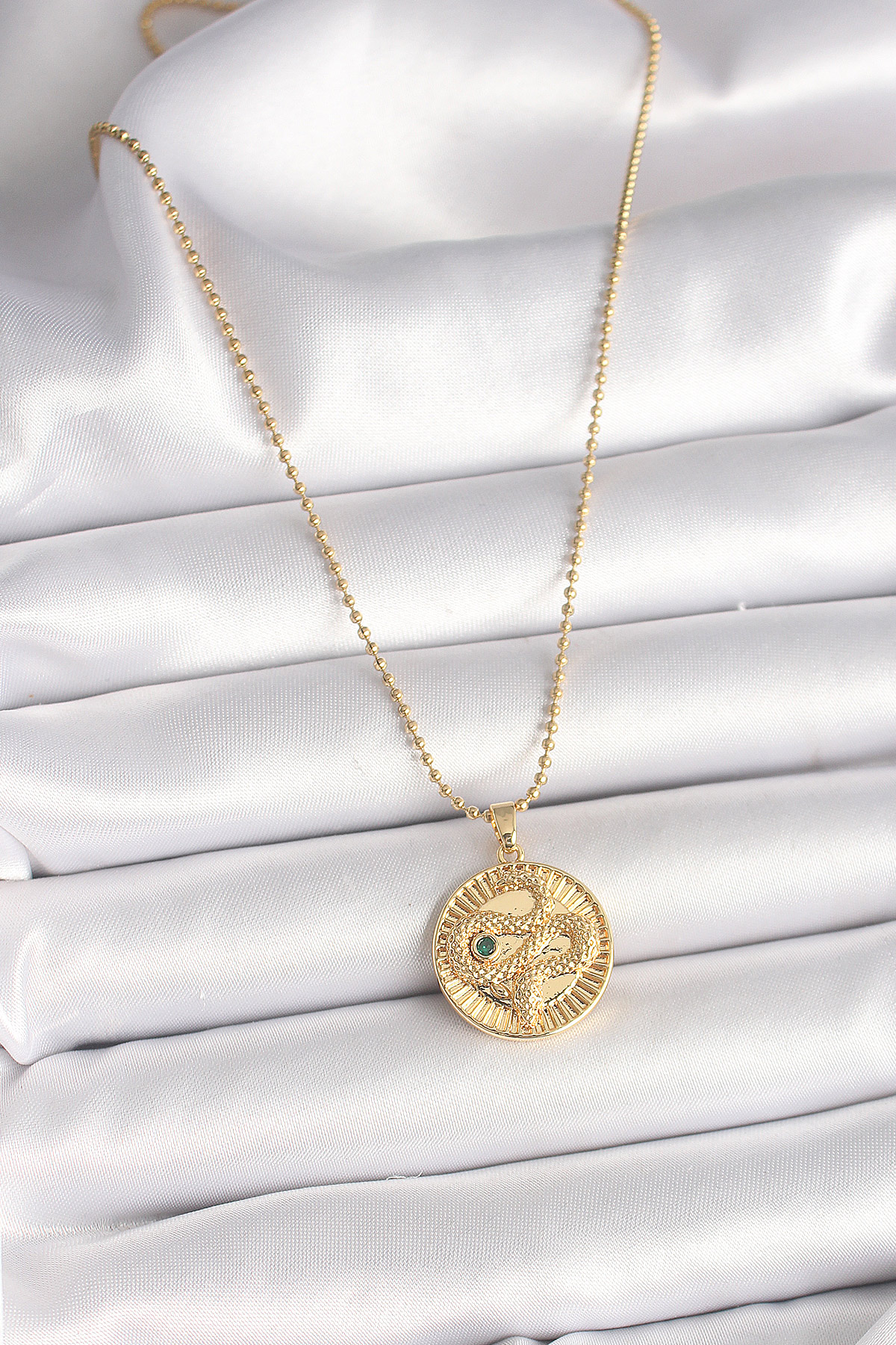316L Çelik Gold Renk Topçuk Zincir Yılan İşlemeli Zirkon Taş Detaylı Madalyon Model Kadın Kolye 5886 2 316L Çelik Gold Renk Topçuk Zincir Yılan İşlemeli Zirkon Taş Detaylı Madalyon Model Kadın Kolye 5886 - Görsel 2