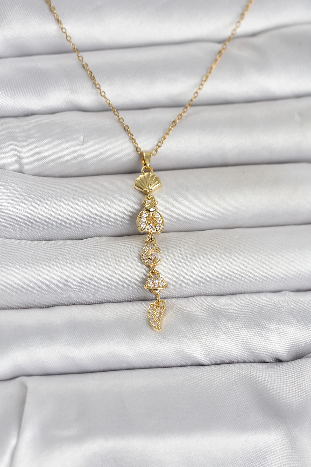316L Çelik Gold Renk Deniz Temalı Y Model Zirkon Taşlı Kadın Kolye 5886 1 316L Çelik Gold Renk Deniz Temalı Y Model Zirkon Taşlı Kadın Kolye 5886