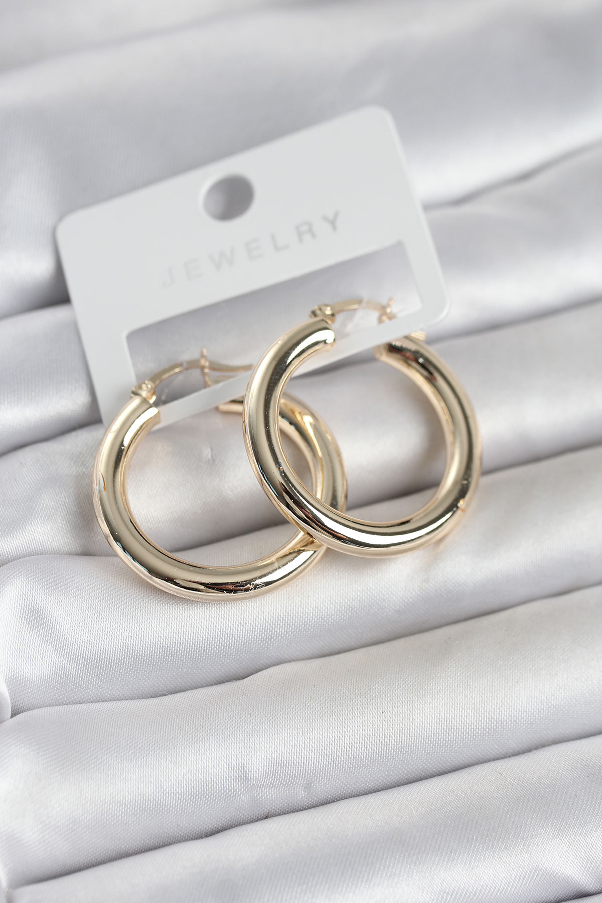 Gold Renk Pirinç Halka 30 mm Kadın Küpe 5886 1 Gold Renk Pirinç Halka 30 mm Kadın Küpe 5886