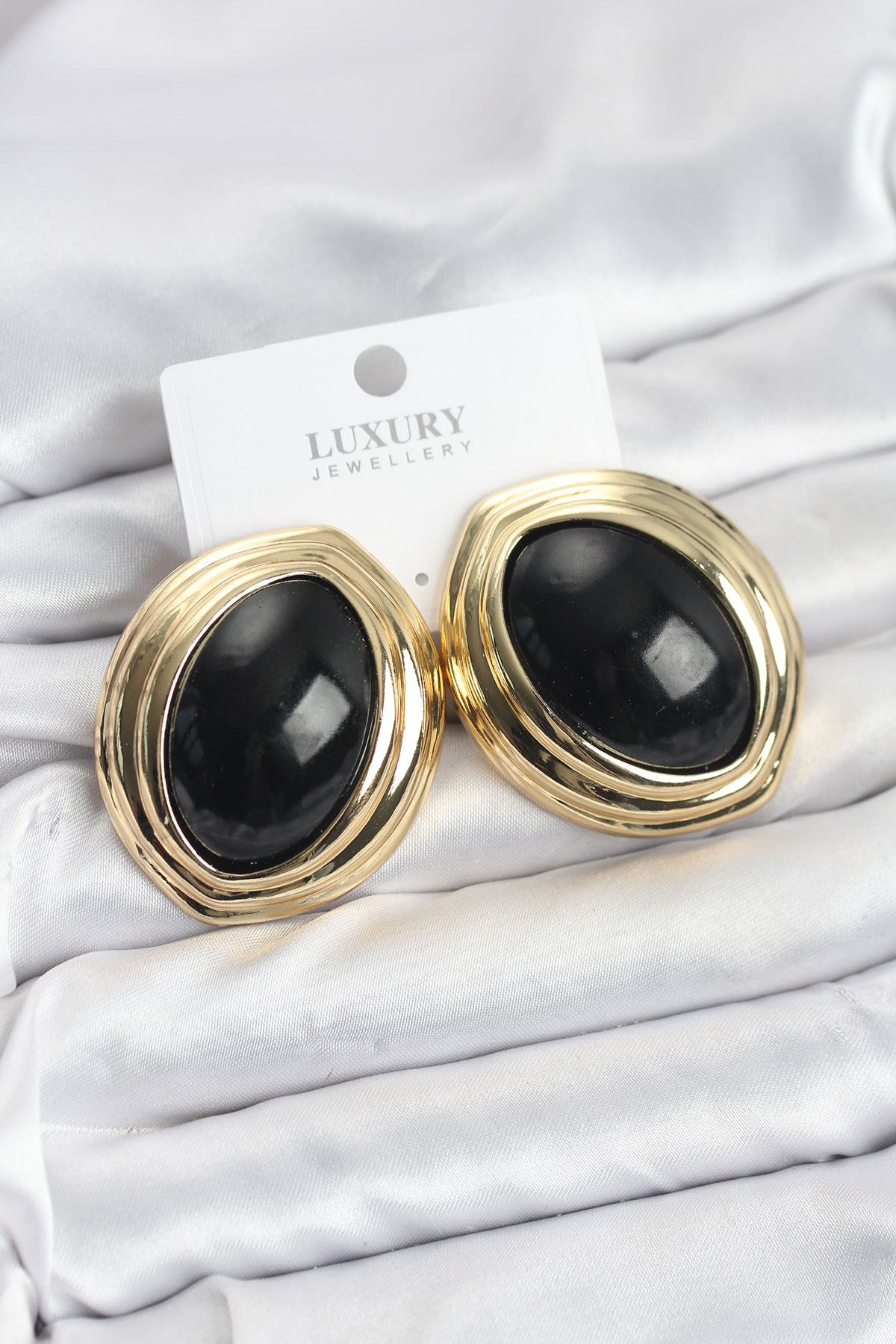 Pirinç Siyah Badem Model Vintage Gold Kadın Küpe 5886 2 Pirinç Siyah Badem Model Vintage Gold Kadın Küpe 5886 - Görsel 2