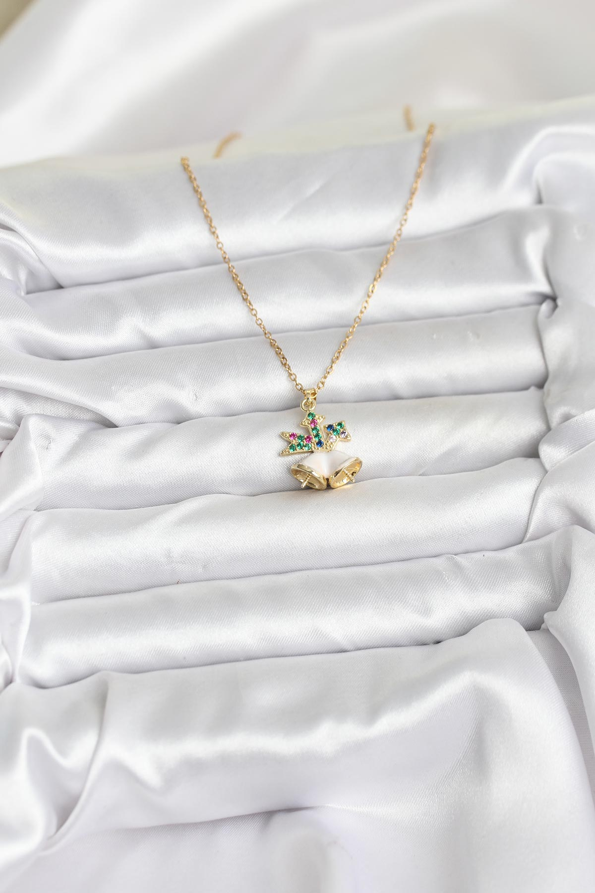 316L Çelik Zincir Gold Renk Chirtsmas Bell Model Yılbaşı Temalı Kadın Kolye 5886 2 316L Çelik Zincir Gold Renk Chirtsmas Bell Model Yılbaşı Temalı Kadın Kolye 5886 - Görsel 2