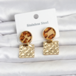 316L Çelik Gold Renk Leopar Desenli Plaka Model Kadın Küpe 5886