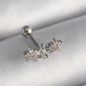 316L Çelik Gümüş Renk Zirkon Taşlı Çiçek Tragus Piercing 5886