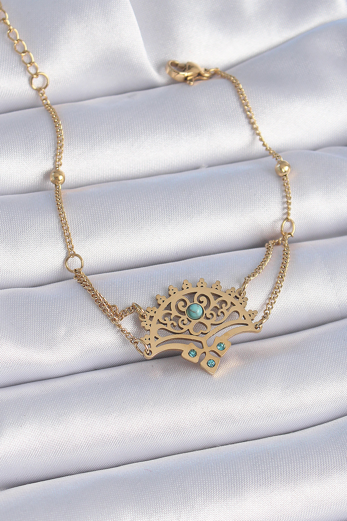 316L Çelik Gold Renk Mavi Taşlı Etnik Desen Kadın Bileklik 5886 1 316L Çelik Gold Renk Mavi Taşlı Etnik Desen Kadın Bileklik 5886