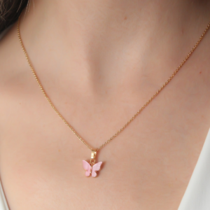 Haydiburaya 103 Gold Pembe Renk Kelebek Figür Kadın Kolye 5886