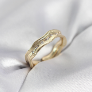 Gold Renk Su Damlası Model Zirkon Taşlı Kadın Yüzük 5886