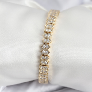 Pirinç VIP Seri Gold Renk Zirkon Taşlı Kadın Bileklik 5886