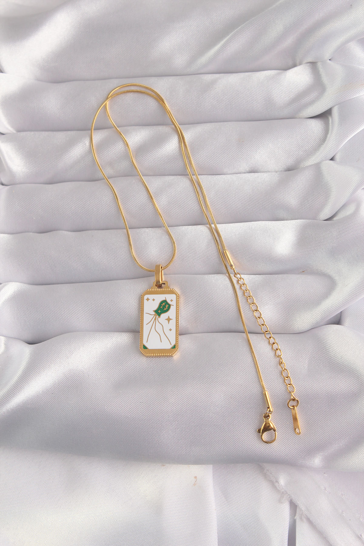 316L Çelik Gold Renk Beyaz Mineli Tarot Kolye 5886 2 316L Çelik Gold Renk Beyaz Mineli Tarot Kolye 5886 - Görsel 2