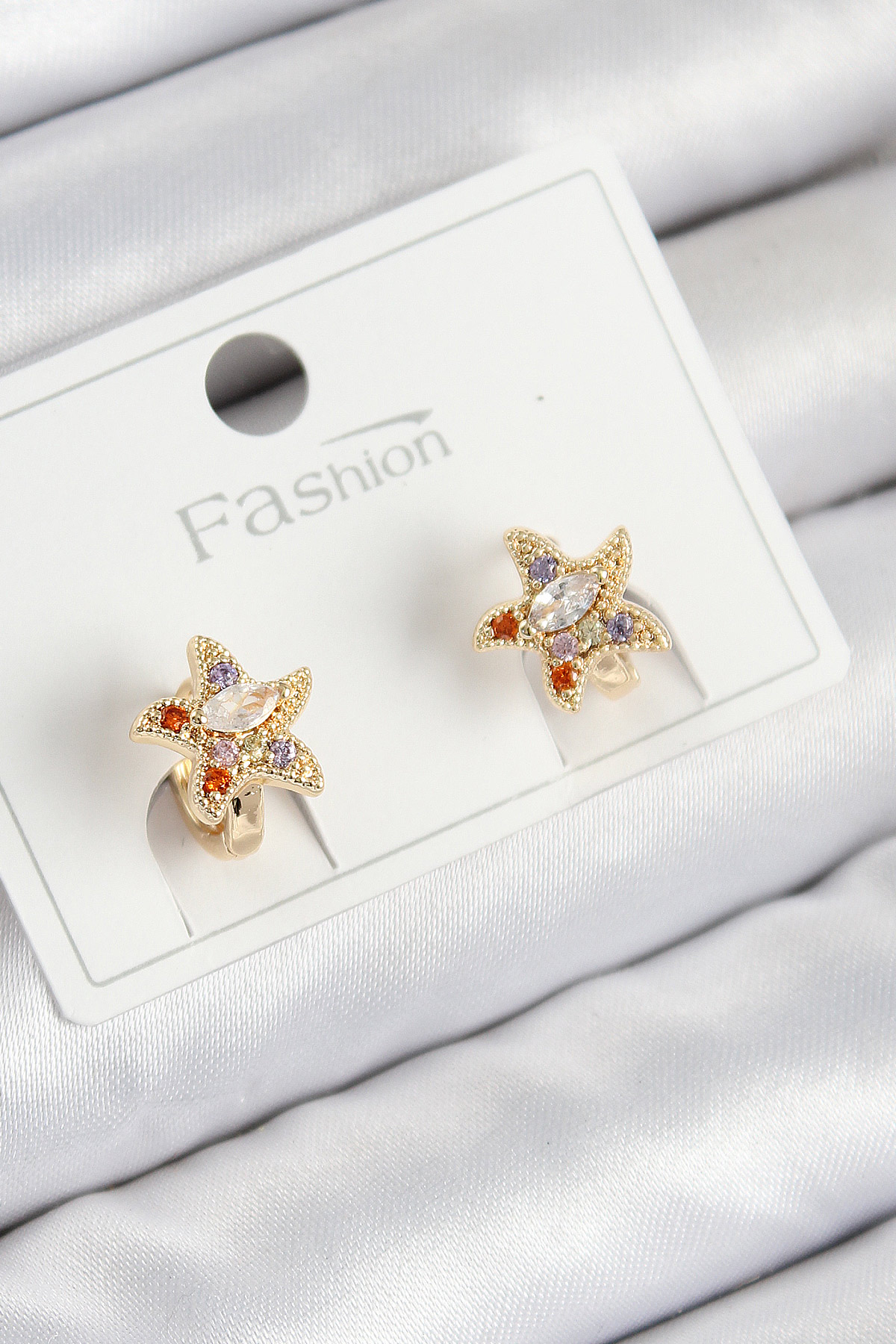 Pirinç Zirkon Taşlı Yıldız Model Gold Renk Çocuk Küpe 5886 1 Pirinç Zirkon Taşlı Yıldız Model Gold Renk Çocuk Küpe 5886