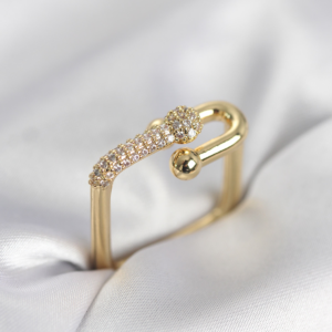 Gold Renk Zirkon Taşlı Tifani Model Kare Kadın Yüzük 5886