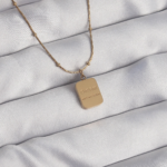 316L Çelik Gold Renk Kare Charm Model Kolye 5886