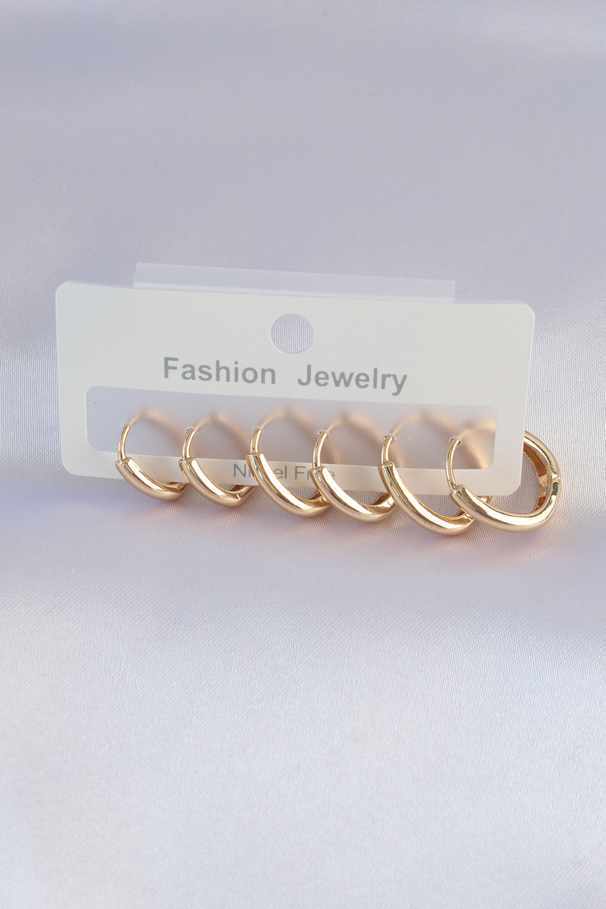 Pirinç Gold Renk Oval Küpe Seti 5886 1 Pirinç Gold Renk Oval Küpe Seti 5886