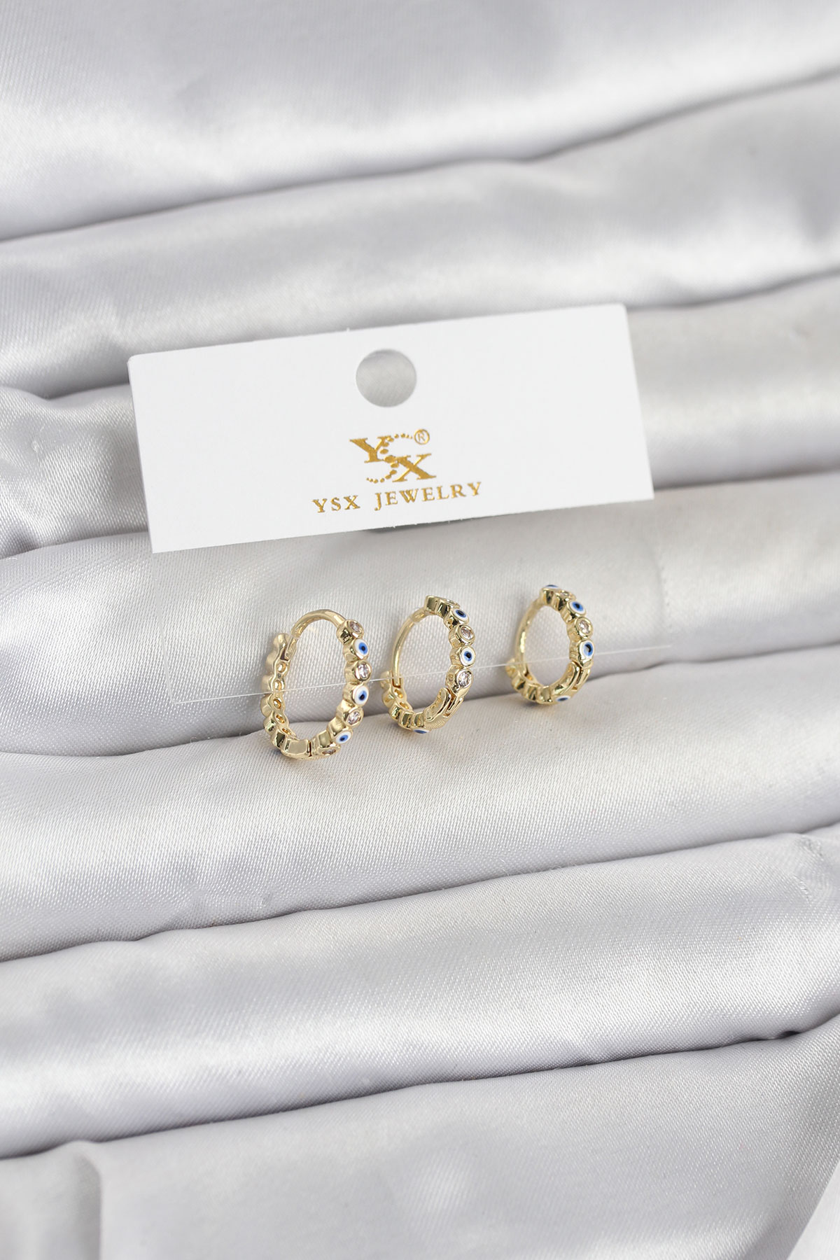 Pirinç Gold Renk Nazarlı Model 3'lü Kadın Küpe 5886 1 Pirinç Gold Renk Nazarlı Model 3'lü Kadın Küpe 5886