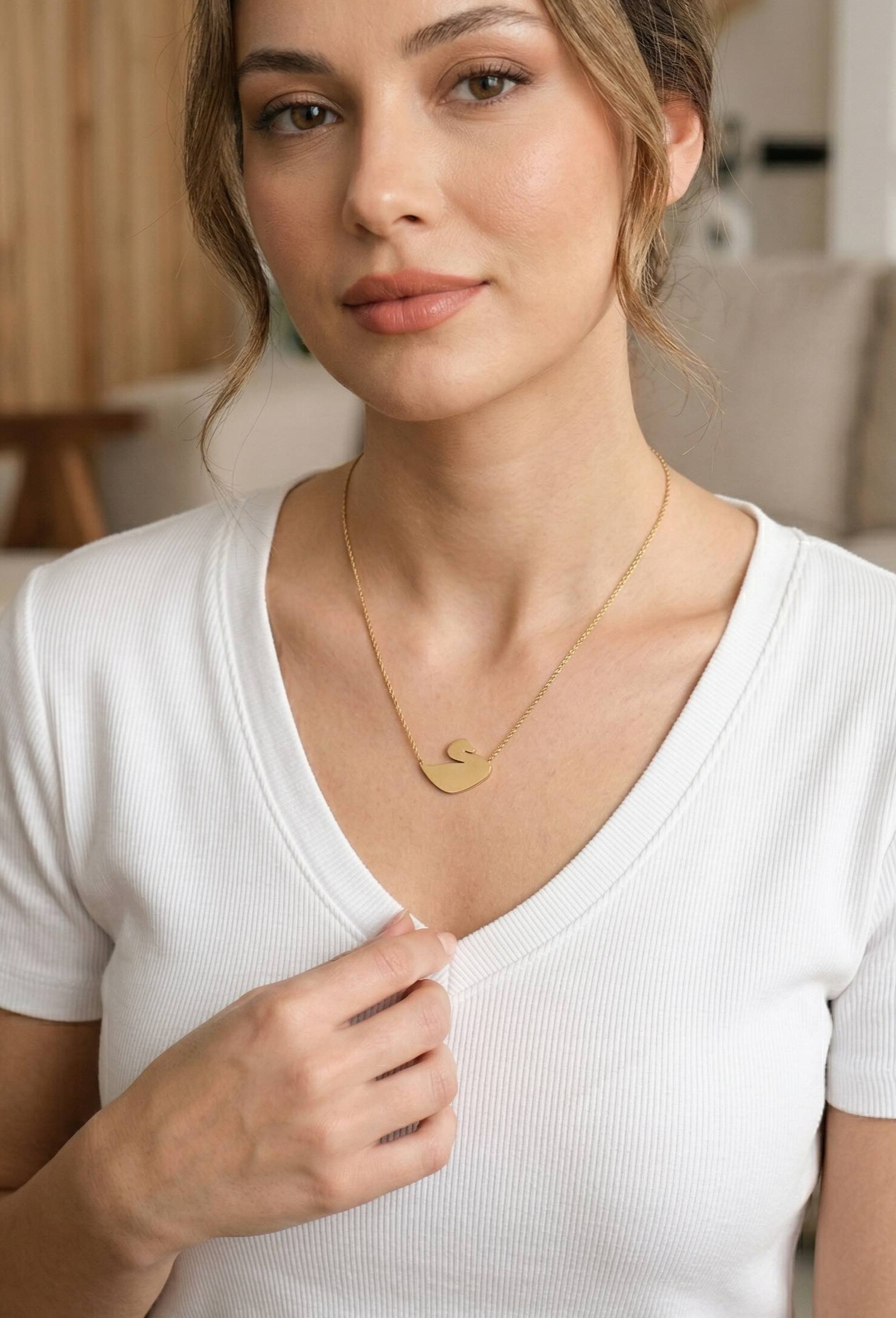 316L Çelik Gold Renk Zincir Kuğu Model Kadın Kolye 5886 1 316L Çelik Gold Renk Zincir Kuğu Model Kadın Kolye 5886