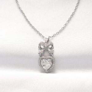 316L Çelik Silver Renk Zirkon Taşlı Kalpli Fiyonk Kolye 5886