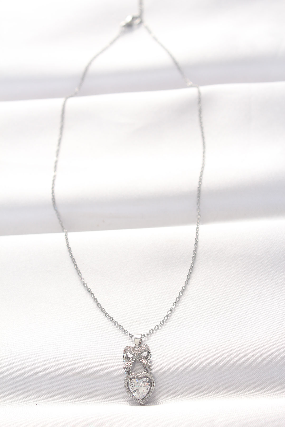 316L Çelik Silver Renk Zirkon Taşlı Kalpli Fiyonk Kolye 5886 2 316L Çelik Silver Renk Zirkon Taşlı Kalpli Fiyonk Kolye 5886 - Görsel 2