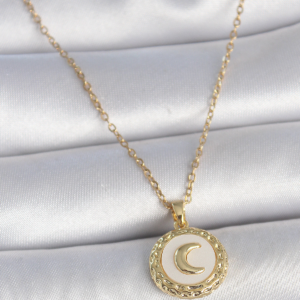 316L Çelik Gold Renk Zincir Beyaz Mineli Hilal İşlemeli Madalyon Model Kadın Kolye 5886