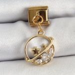316L Çelik Sallantılı Zirkon Taşlı Satürn Model Gold Renk Nomination Charm 5886