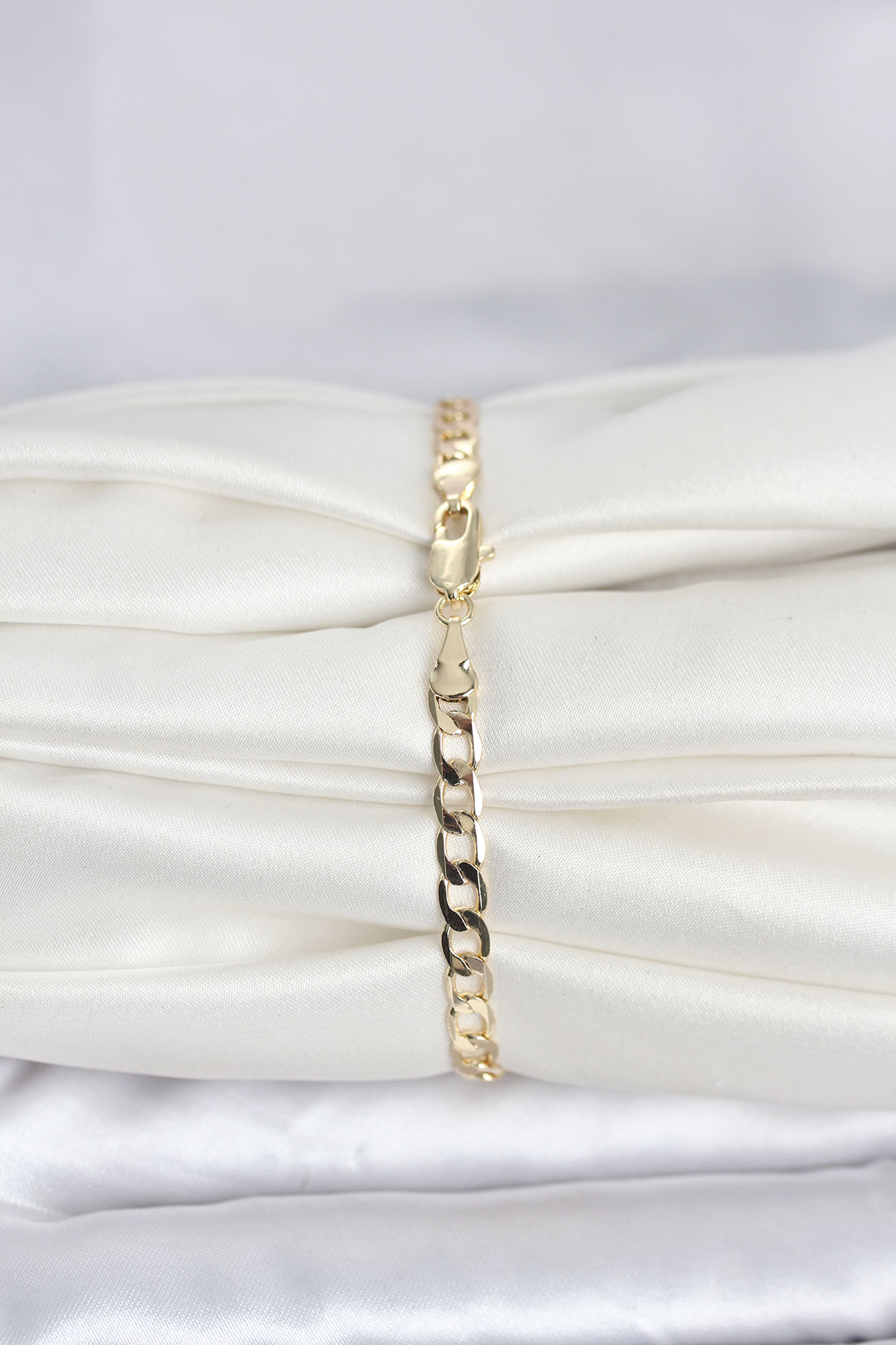 CM 14K Gold Renk Halka Zincir Model Kadın Bileklik 5886 2 CM 14K Gold Renk Halka Zincir Model Kadın Bileklik 5886 - Görsel 2
