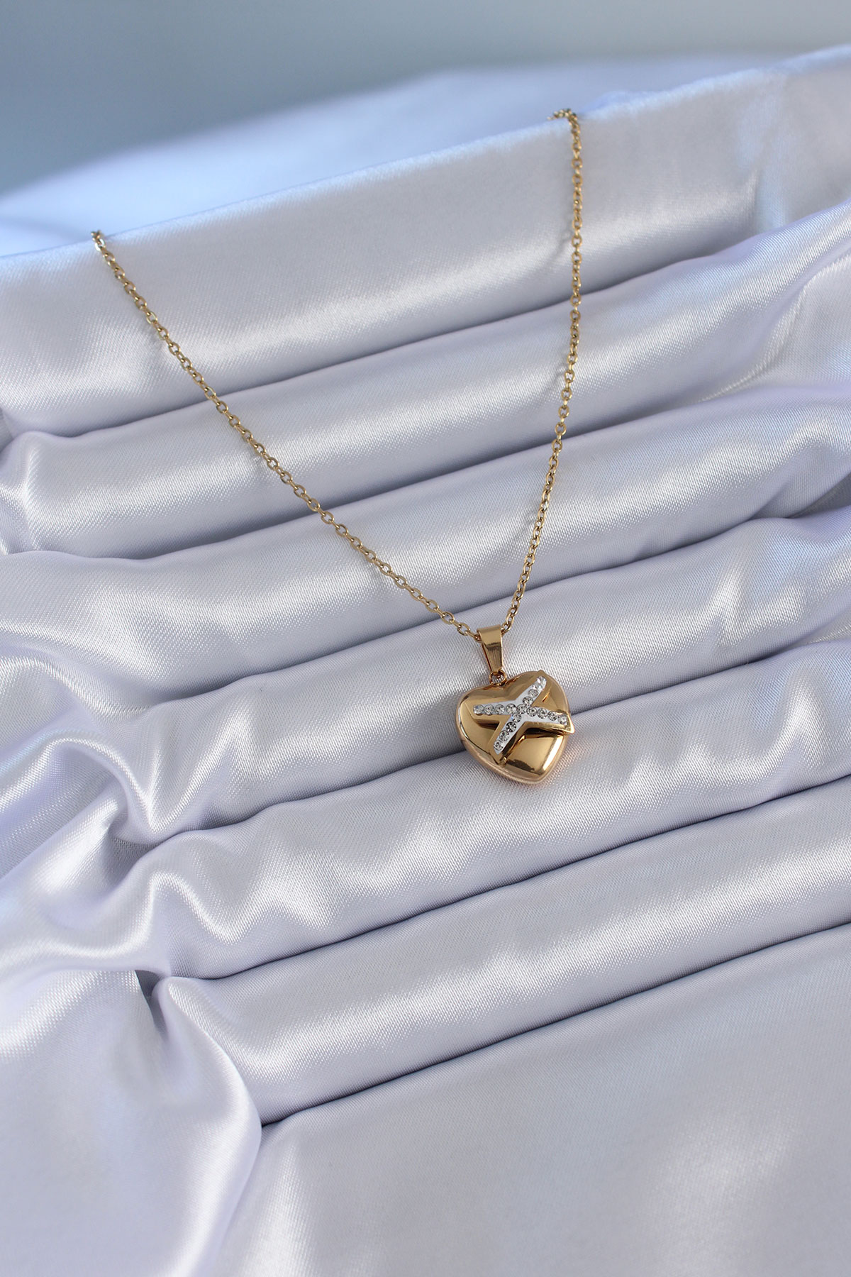 316L Çelik Gold Renk Zirkon Detay Kalp Model Kadın Kolye 5886 2 316L Çelik Gold Renk Zirkon Detay Kalp Model Kadın Kolye 5886 - Görsel 2