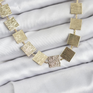 Kare Plaka Model Gold Renk Kadın Kolye 5886