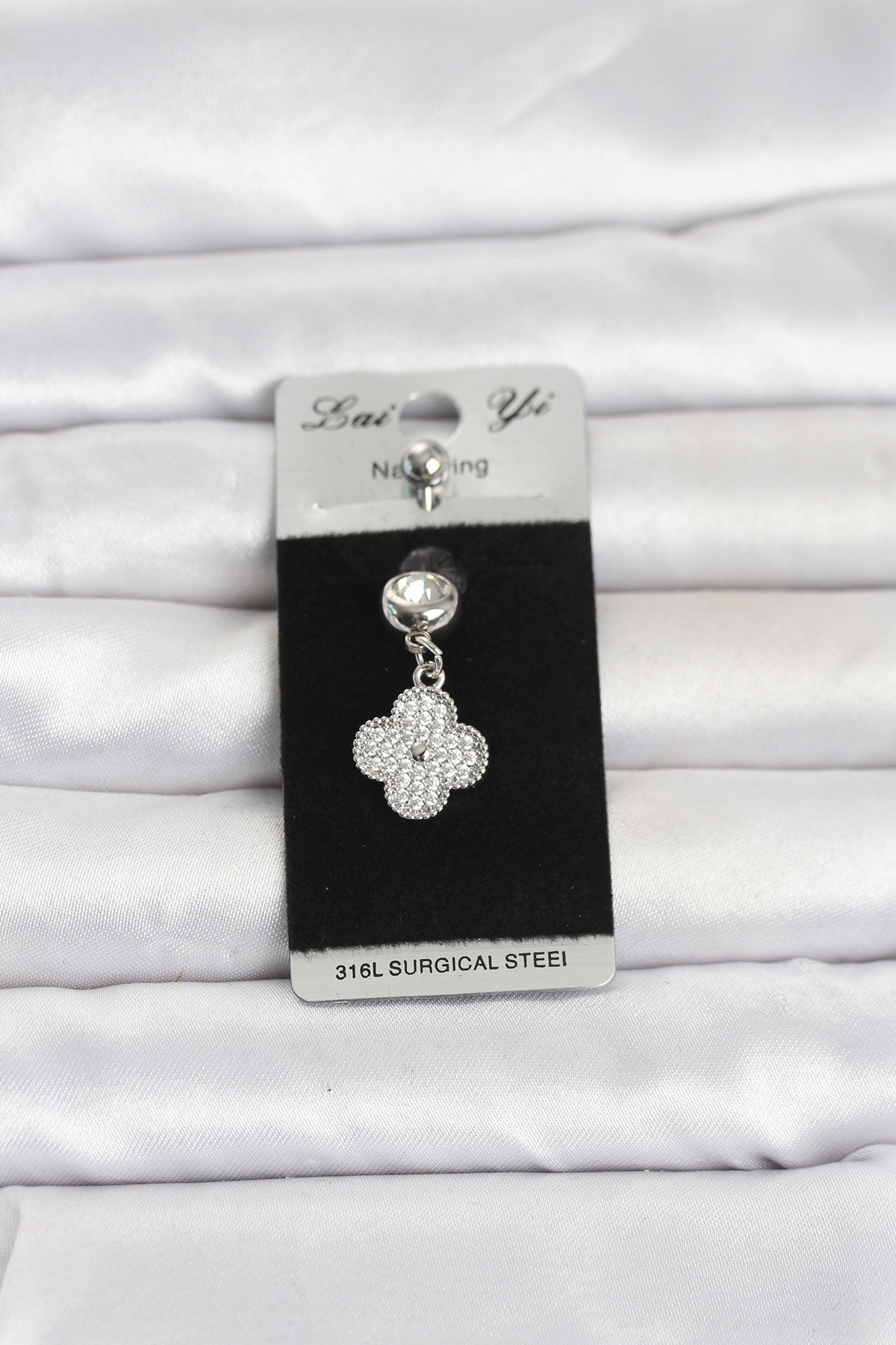 316L Cerrahi Çelik Sallantılı Yonca Model Göbek Piercing 5886 1 316L Cerrahi Çelik Sallantılı Yonca Model Göbek Piercing 5886
