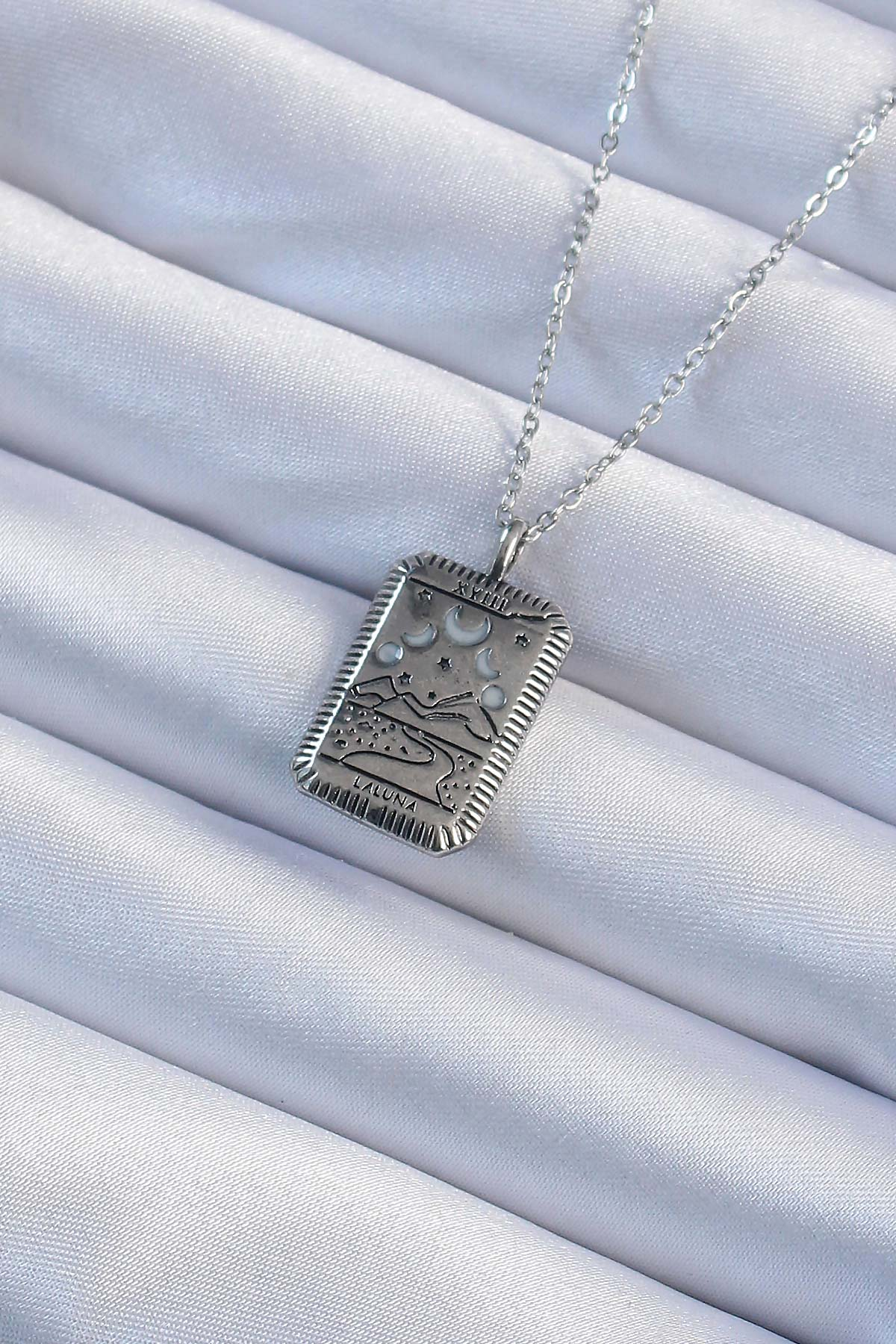 316L Çelik Zincir Eskitme Gümüş Renk Ay Figürlü Tarot Kolye 5886 1 316L Çelik Zincir Eskitme Gümüş Renk Ay Figürlü Tarot Kolye 5886