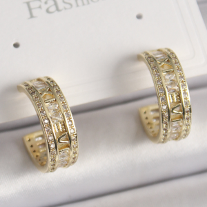 Pirinç Gold Renk Zirkon Taşlı İşleme Detay Halka Model Kadın Küpe 5886