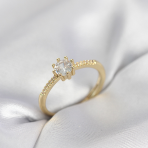 Tek Taş Model Gold Renk Zirkon Taşlı Kadın Yüzük 5886